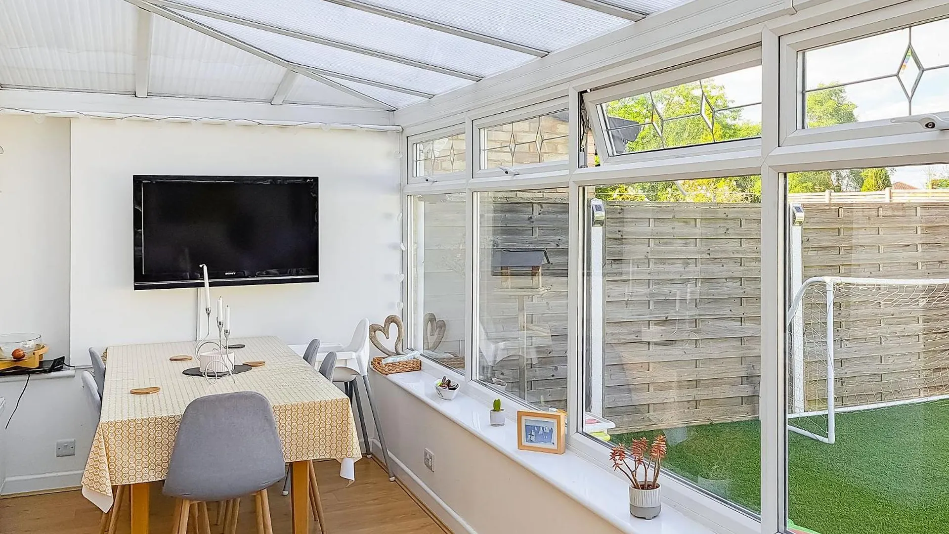 Cosy Cotswolds House Villa Cheltenham 0*,